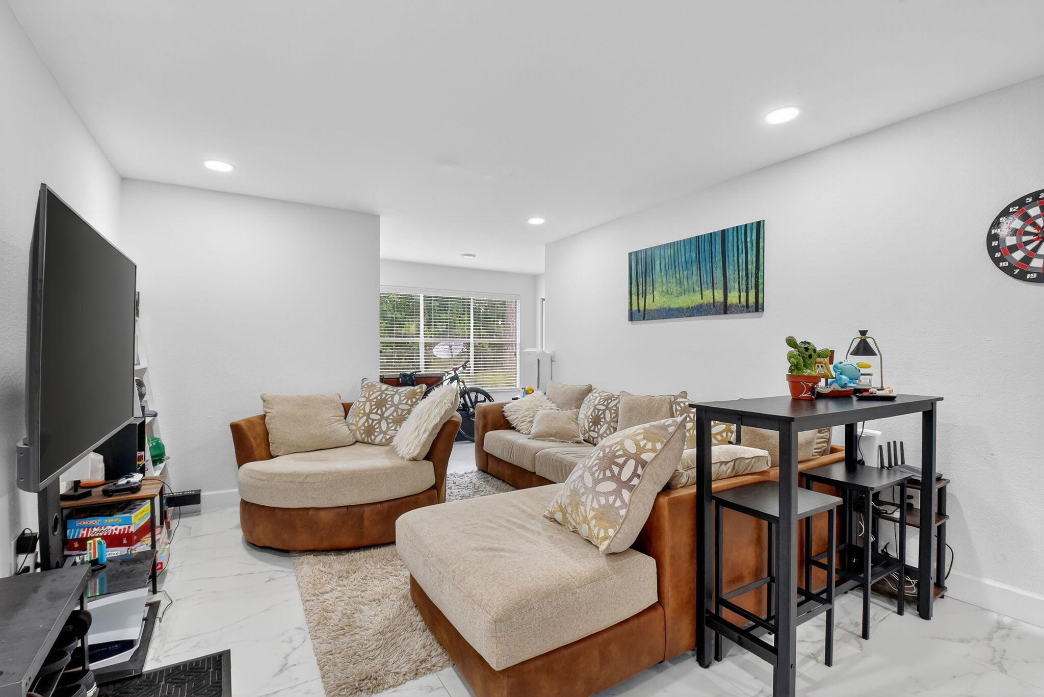 1401 Village Blvd #2012 West Palm Beach, FL 33409