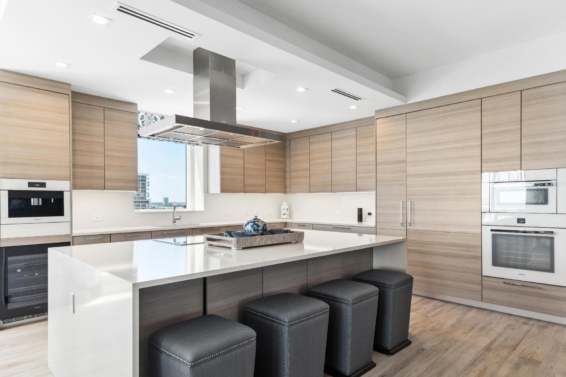 3730 N Ocean Dr #10b Singer Island, FL 33404