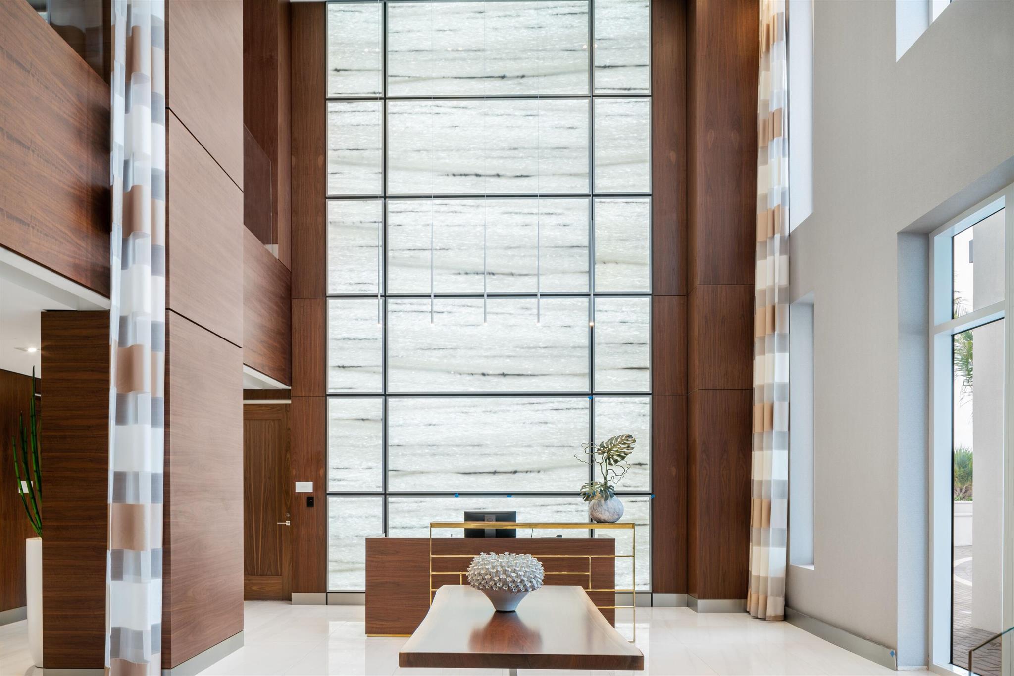 3730 N Ocean Dr #10b Singer Island, FL 33404