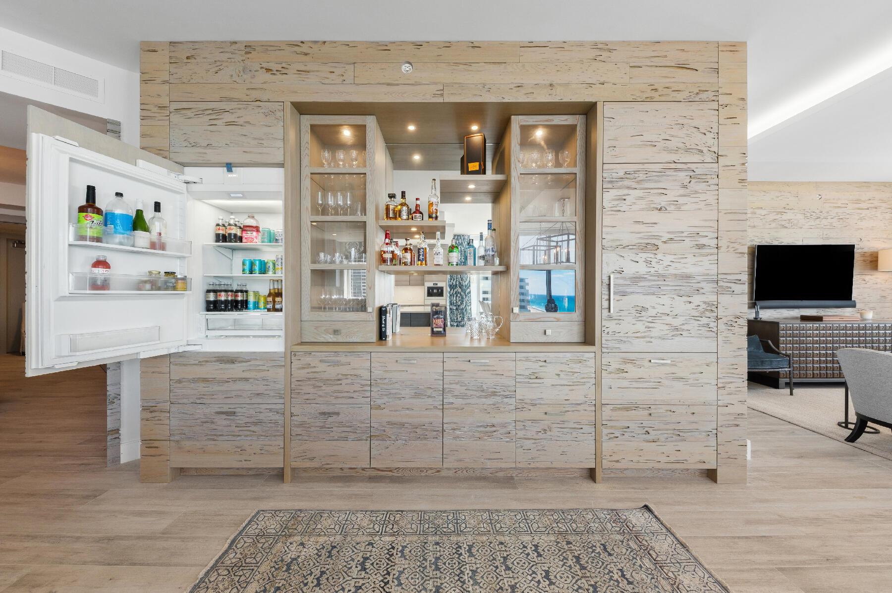 3730 N Ocean Dr #10b Singer Island, FL 33404