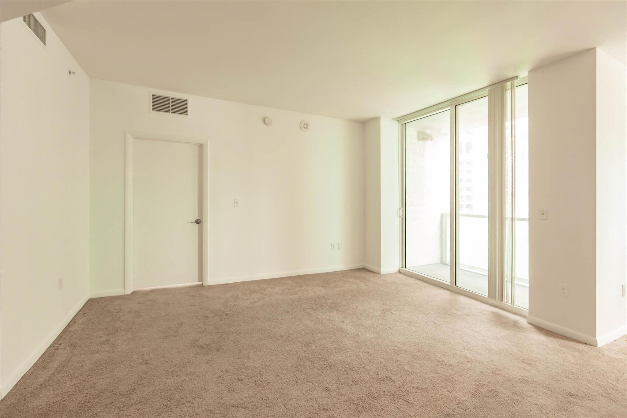 image Vizcayne North Condo12