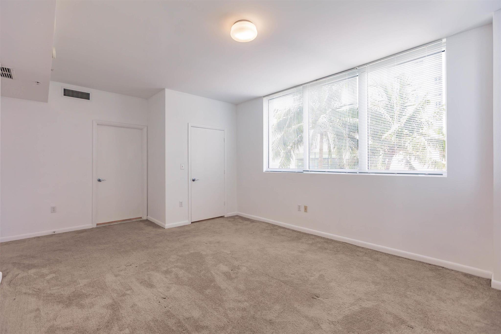 image Vizcayne North Condo15