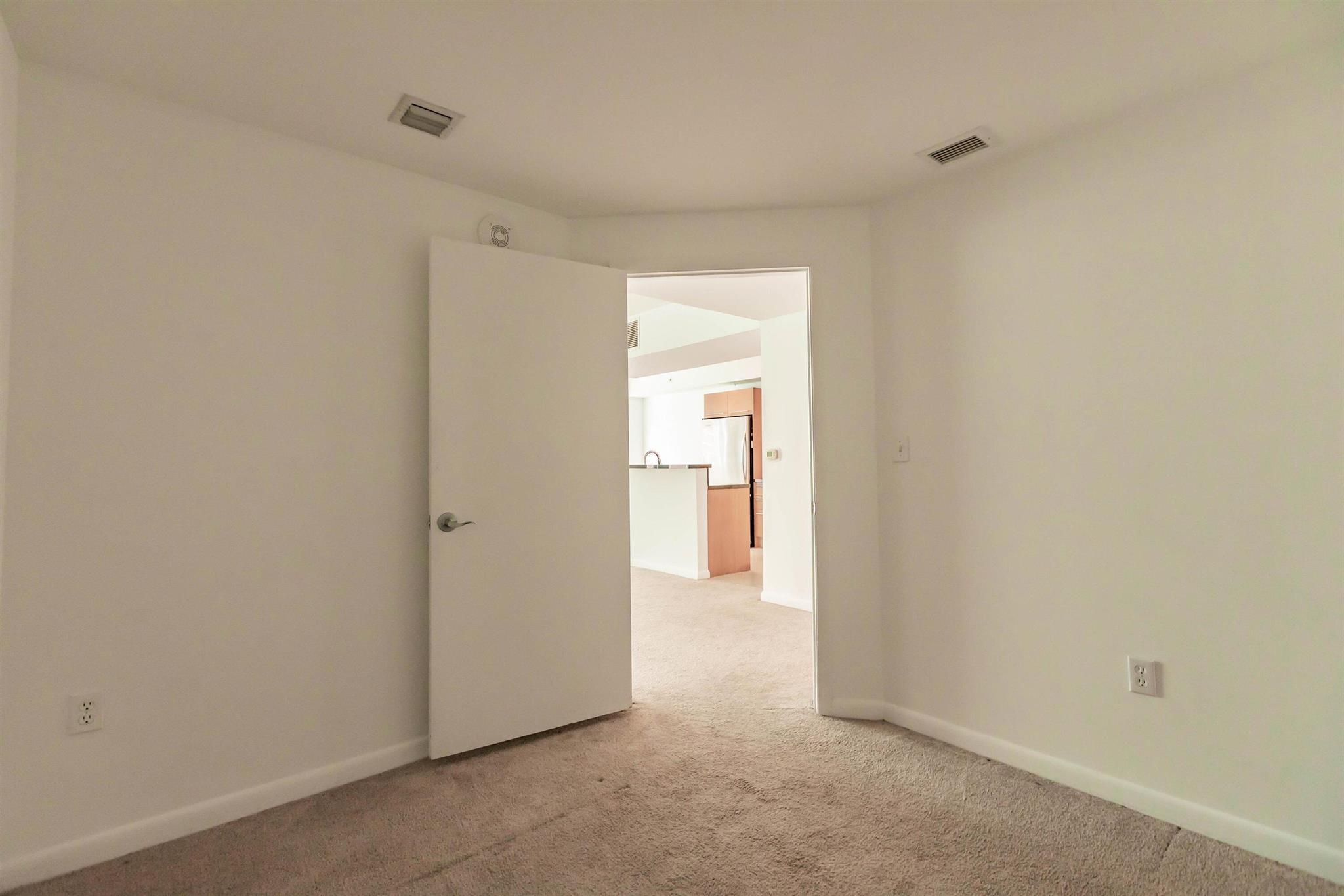 image Vizcayne North Condo19