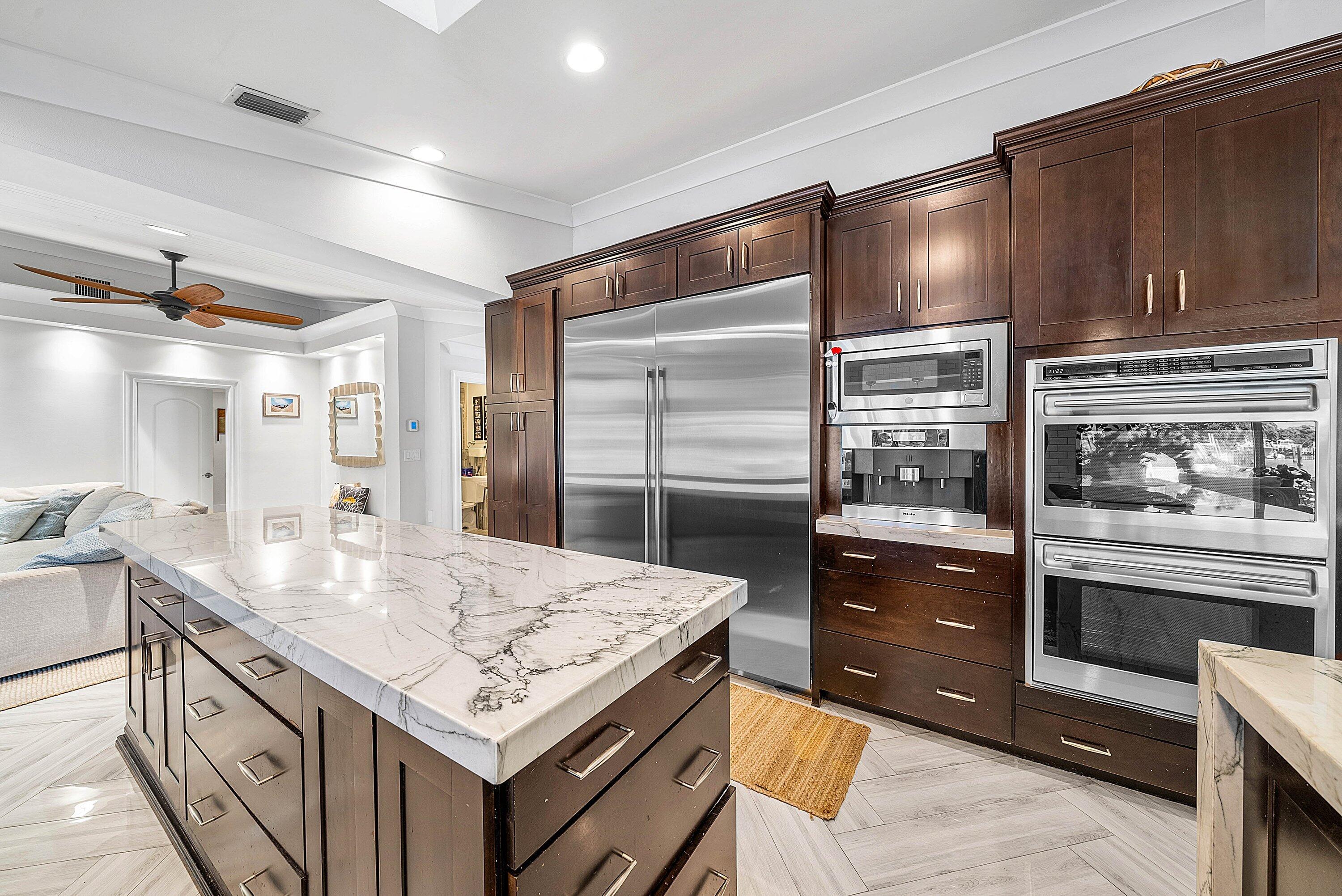 7425 NE Bay Cv Boca Raton, FL 33487