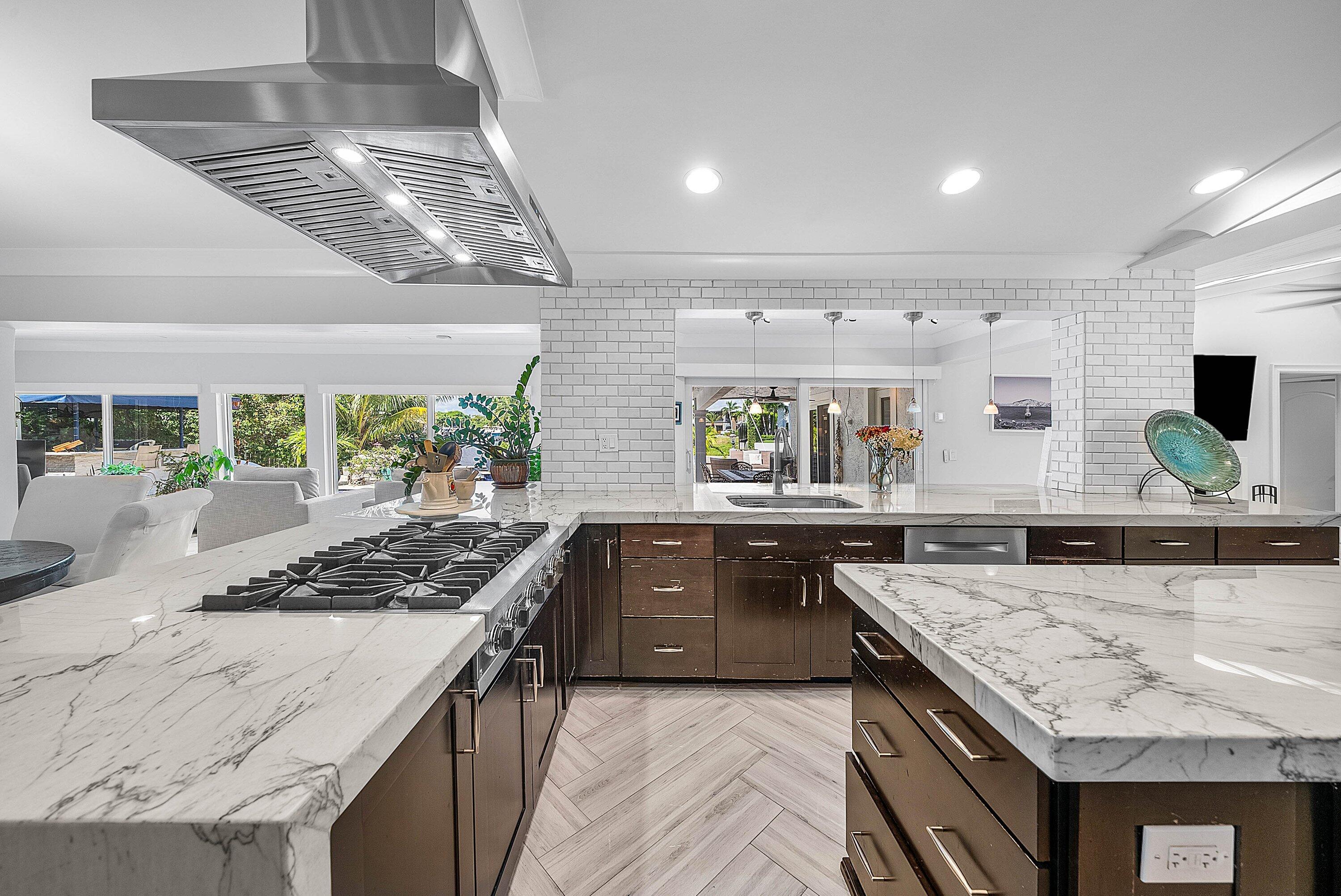 7425 NE Bay Cv Boca Raton, FL 33487