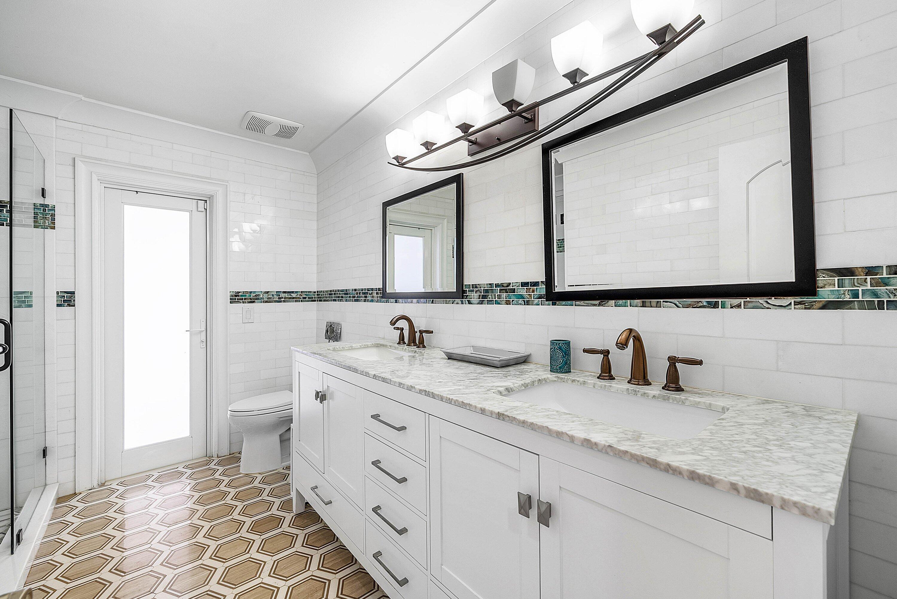 7425 NE Bay Cv Boca Raton, FL 33487