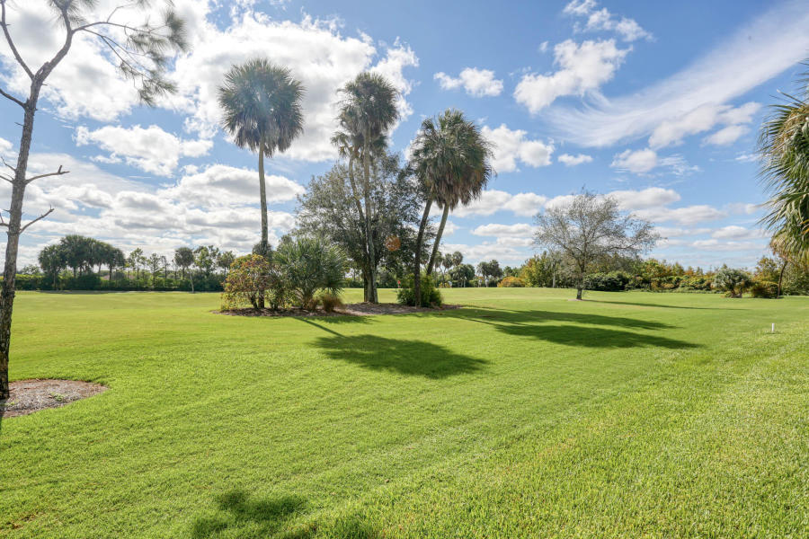 274 Tresana #128 Jupiter, FL 33478