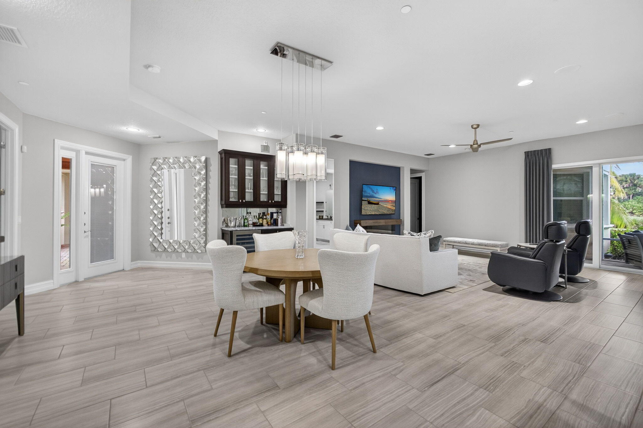 274 Tresana #128 Jupiter, FL 33478