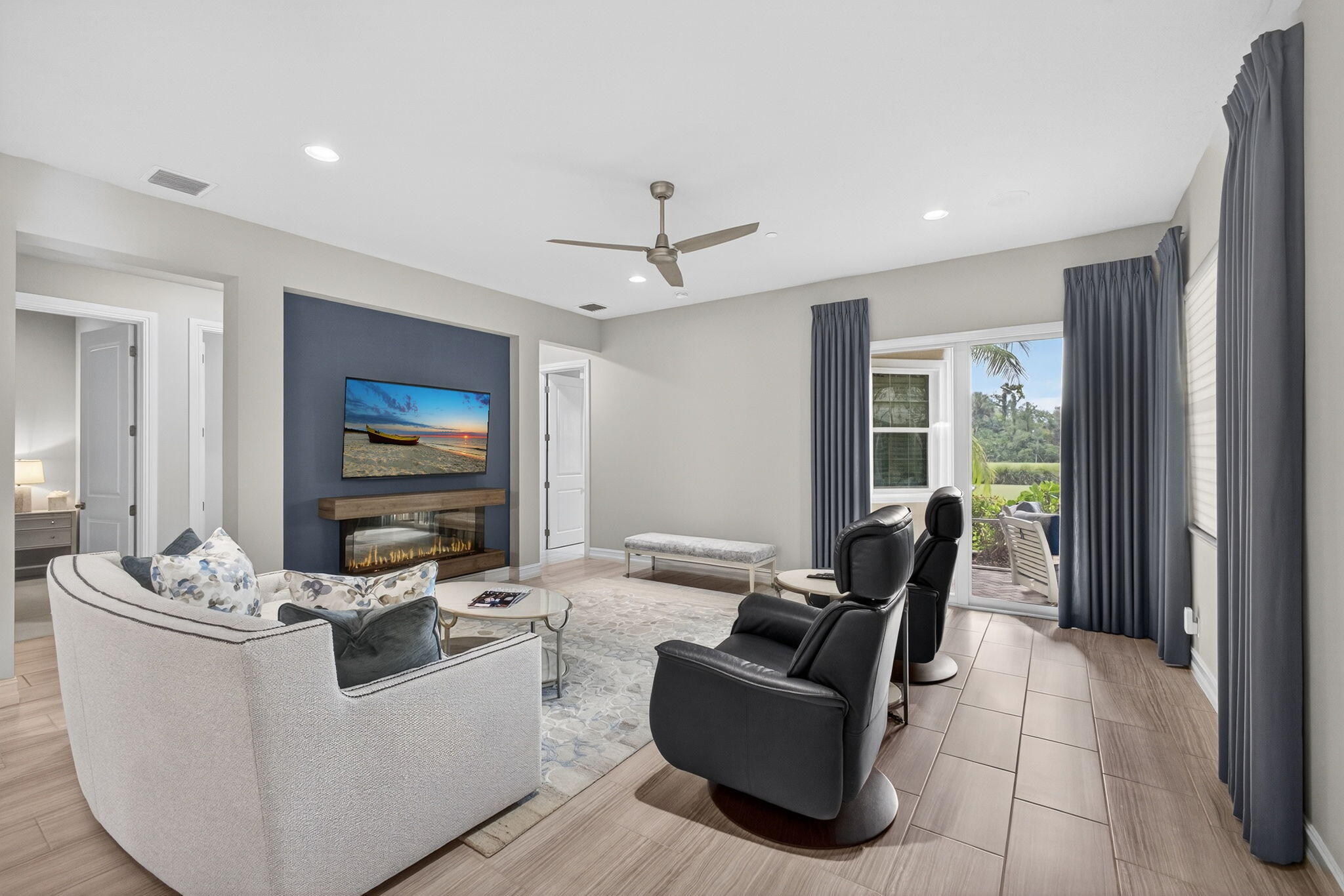 274 Tresana #128 Jupiter, FL 33478