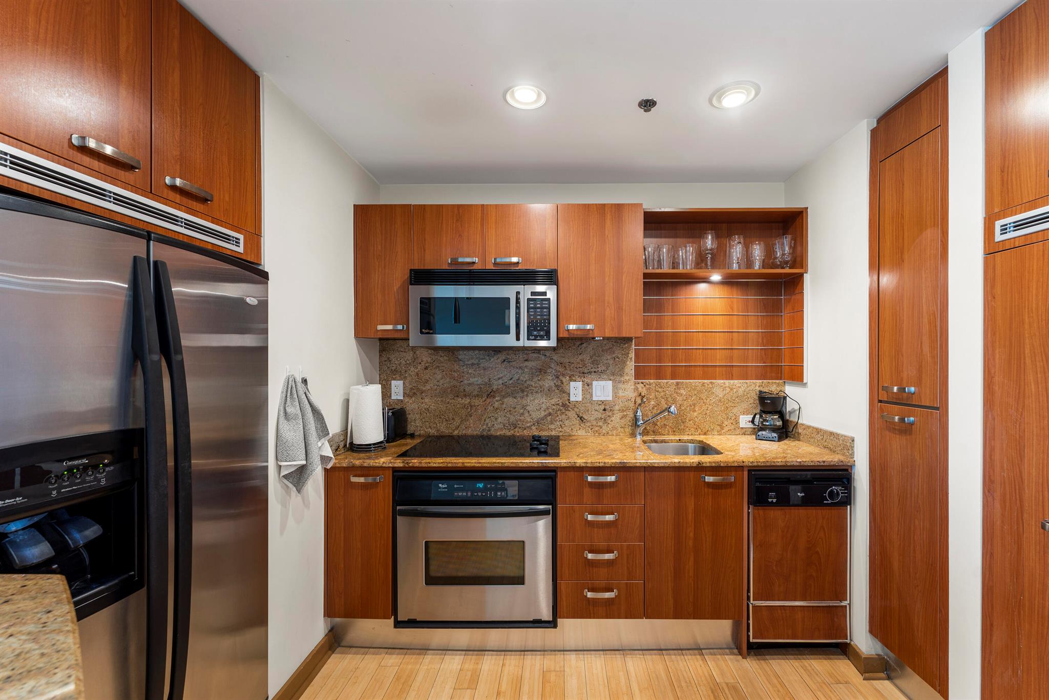 image Mayfield Condo9