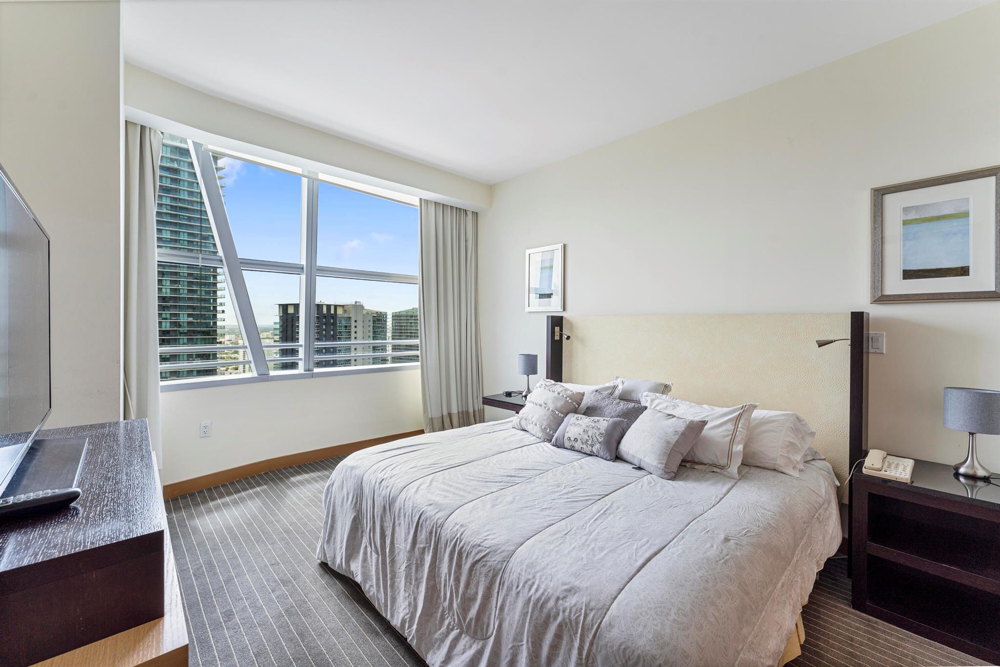 image Mayfield Condo13