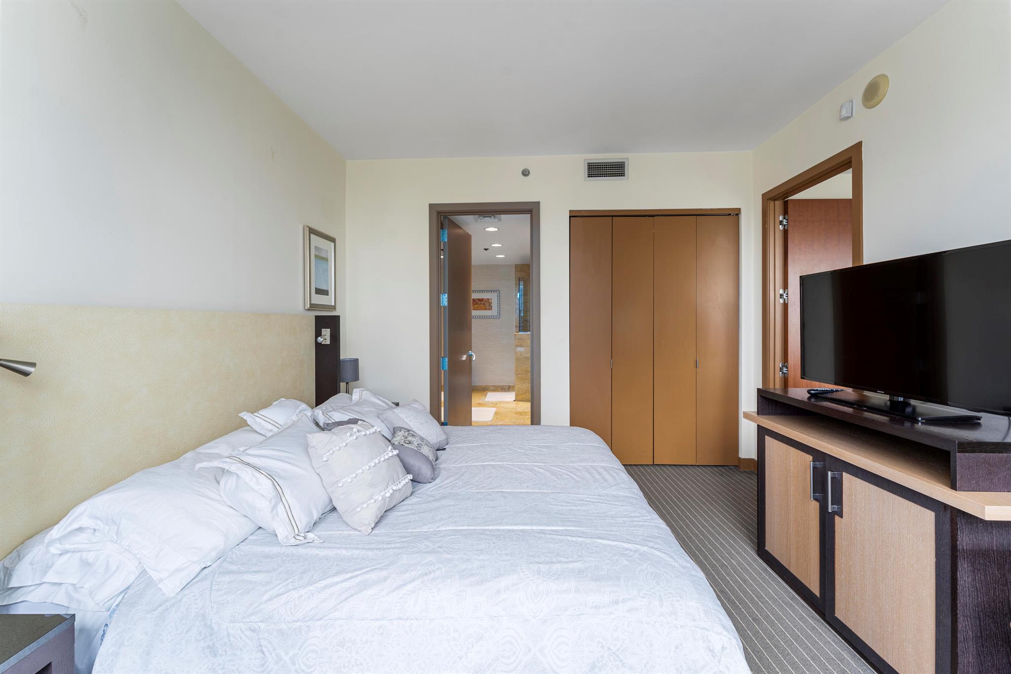 image Mayfield Condo16