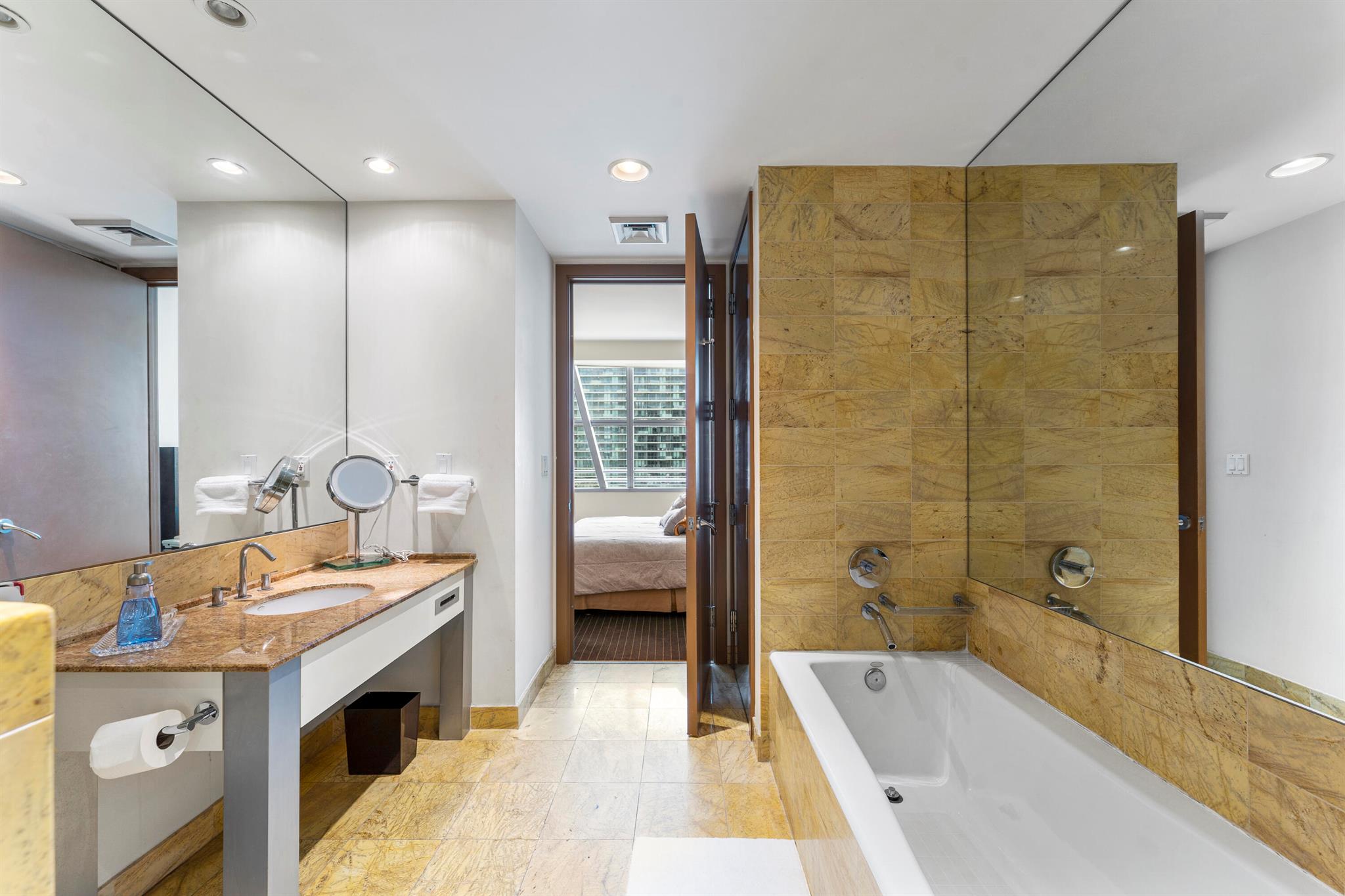 image Mayfield Condo18