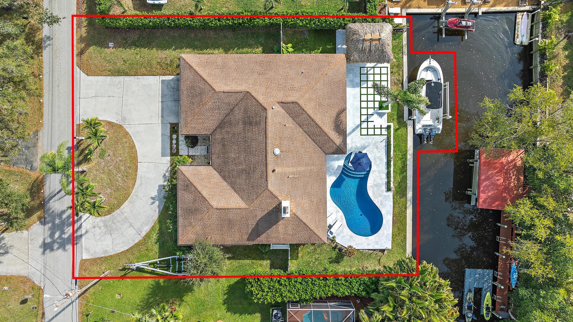 9524 SE Cove Pt St Jupiter, FL 33469