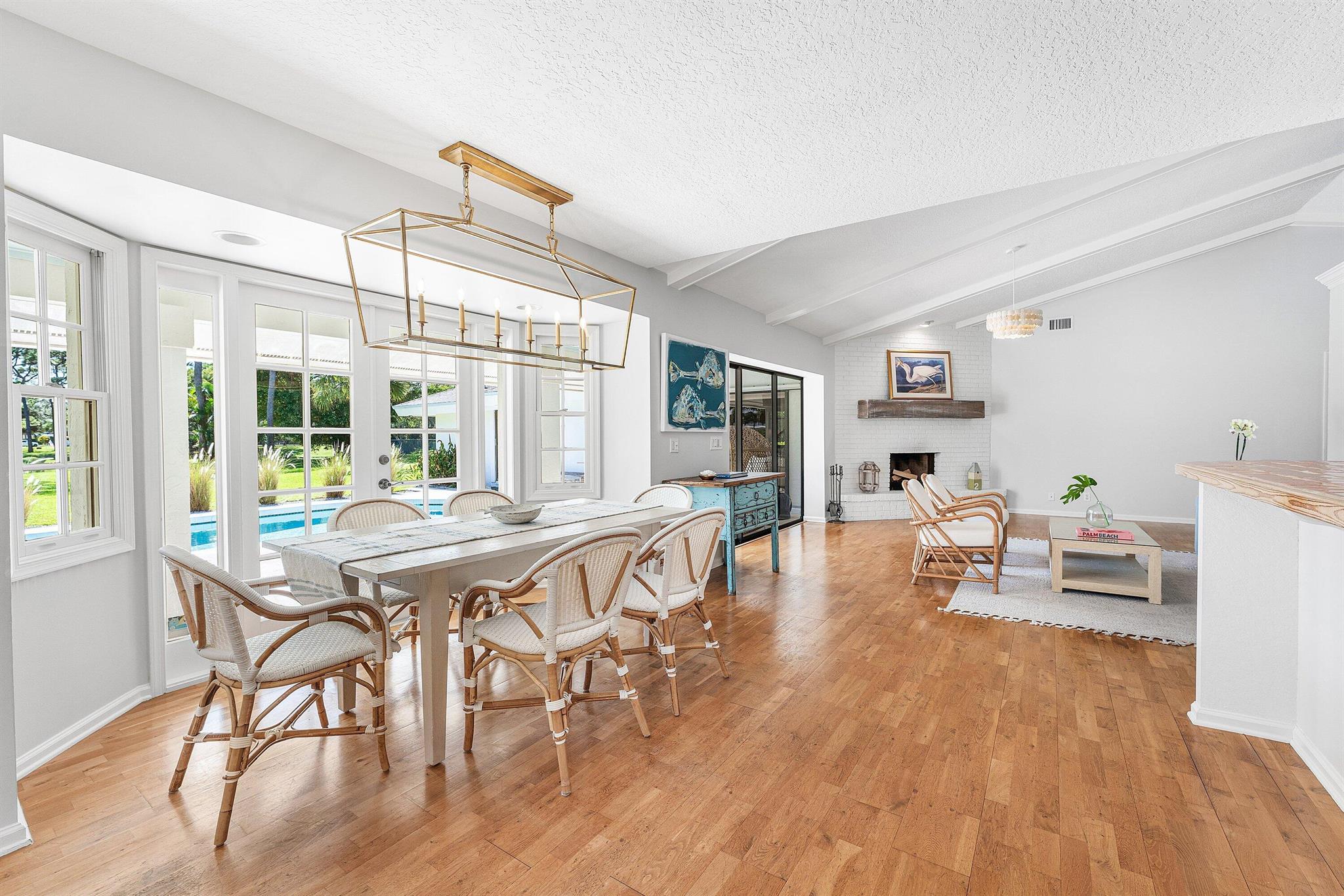 6048 Woodlake Rd Jupiter, FL 33458