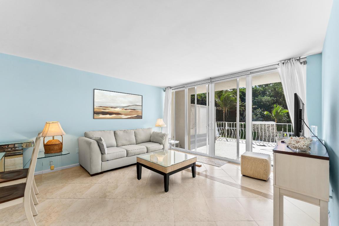 2774 S Ocean Blvd #107 Palm Beach, FL 33480