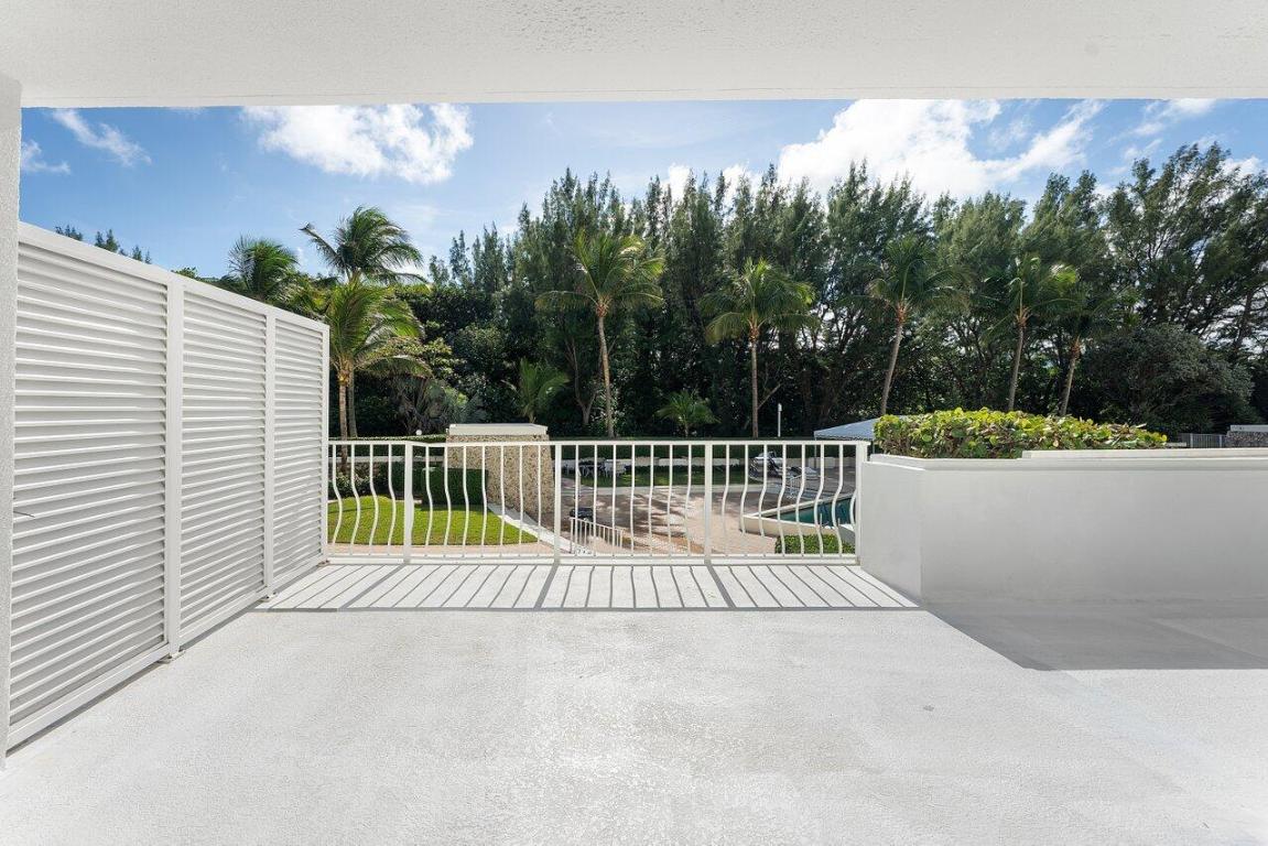 2774 S Ocean Blvd #107 Palm Beach, FL 33480