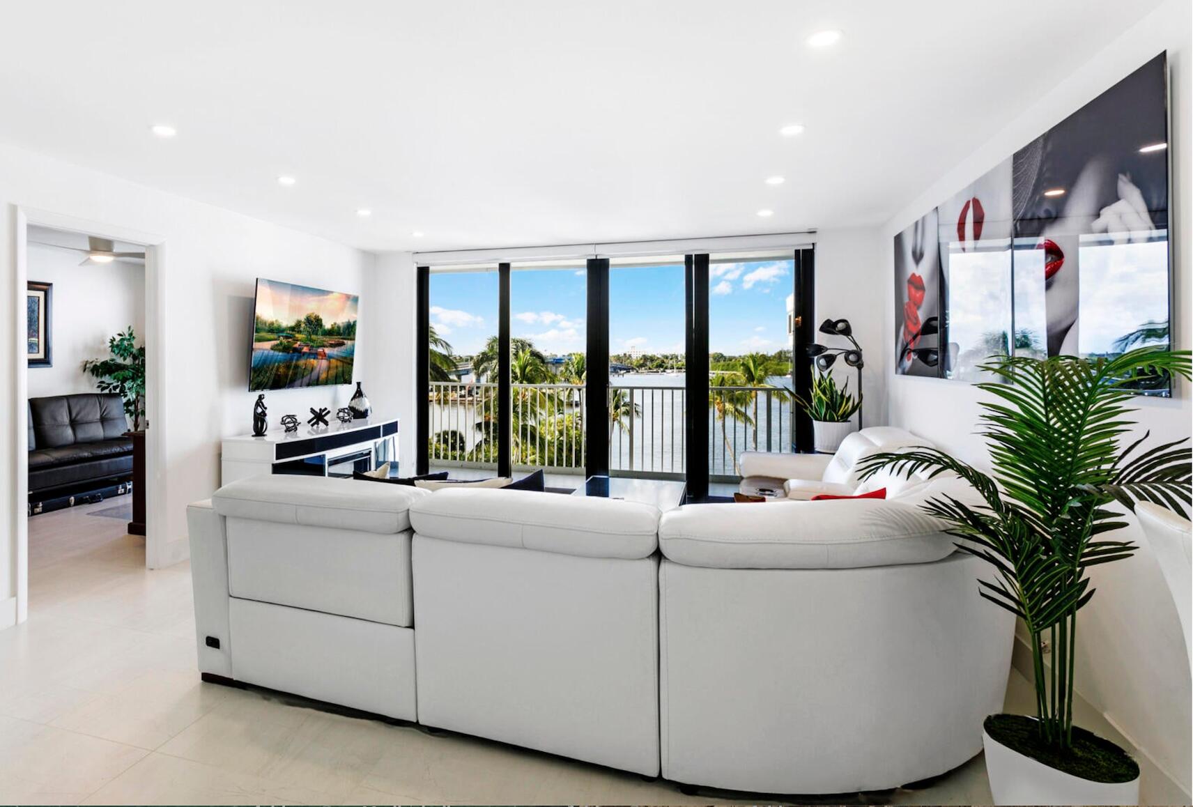 2860 S Ocean Blvd #512 Palm Beach, FL 33480