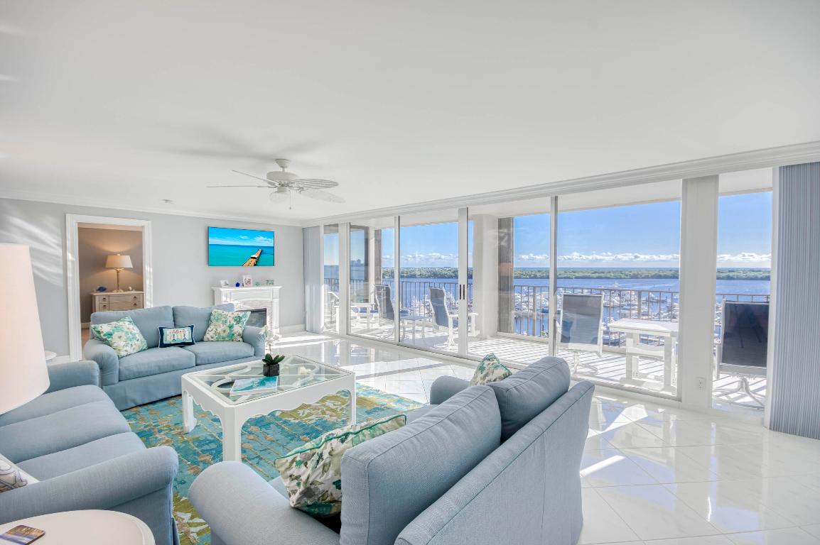 120 Lakeshore Dr #937 North Palm Beach, FL 33408