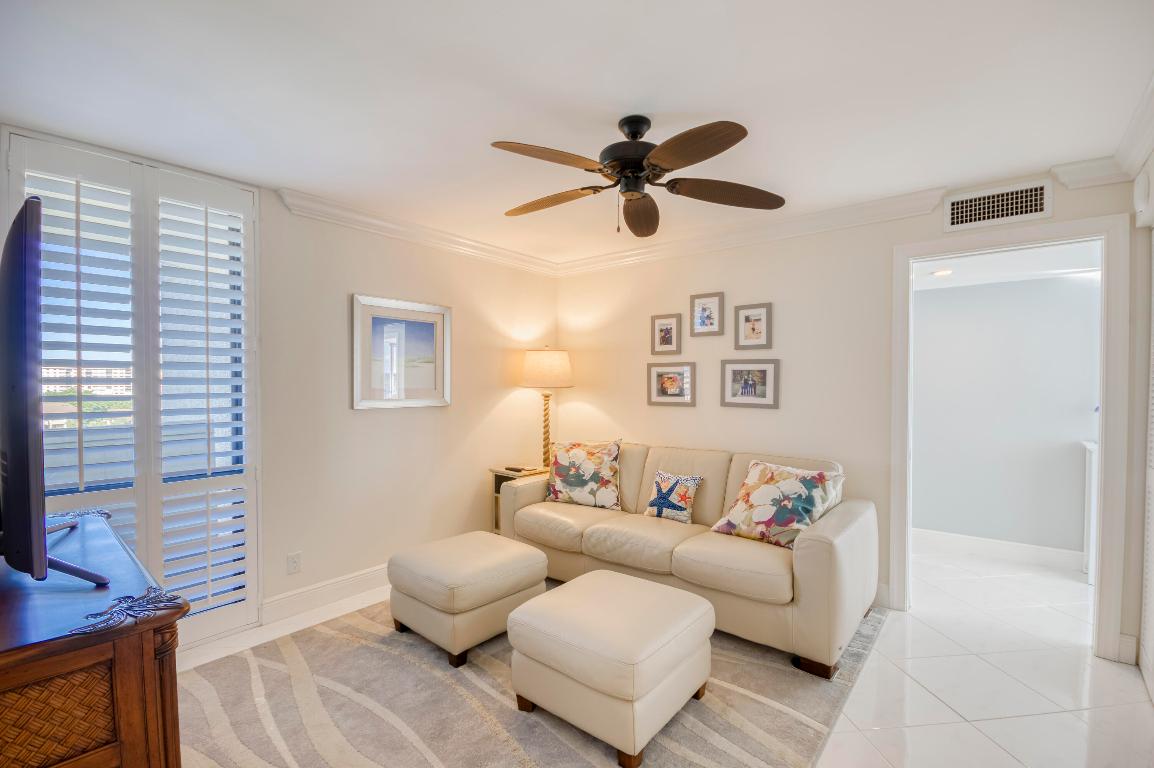 120 Lakeshore Dr #937 North Palm Beach, FL 33408