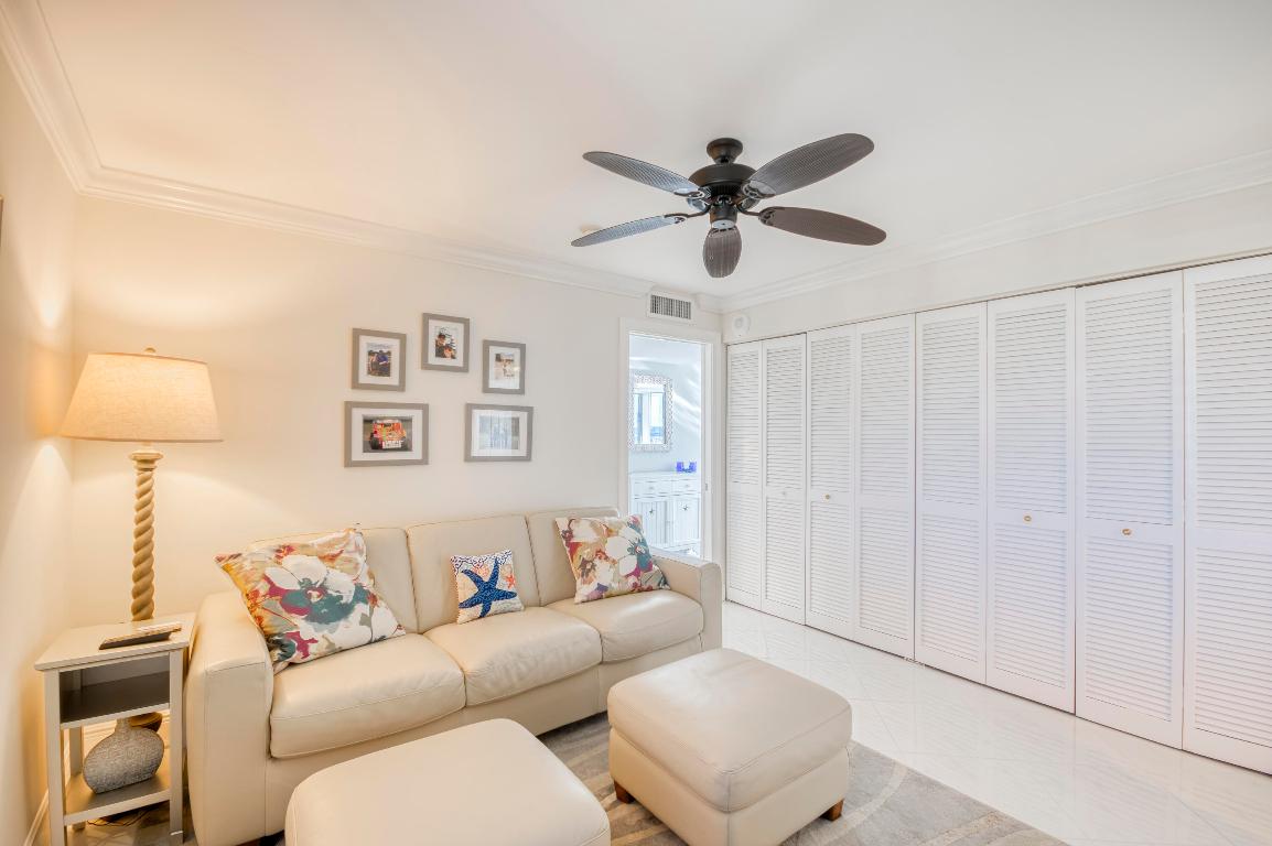 120 Lakeshore Dr #937 North Palm Beach, FL 33408