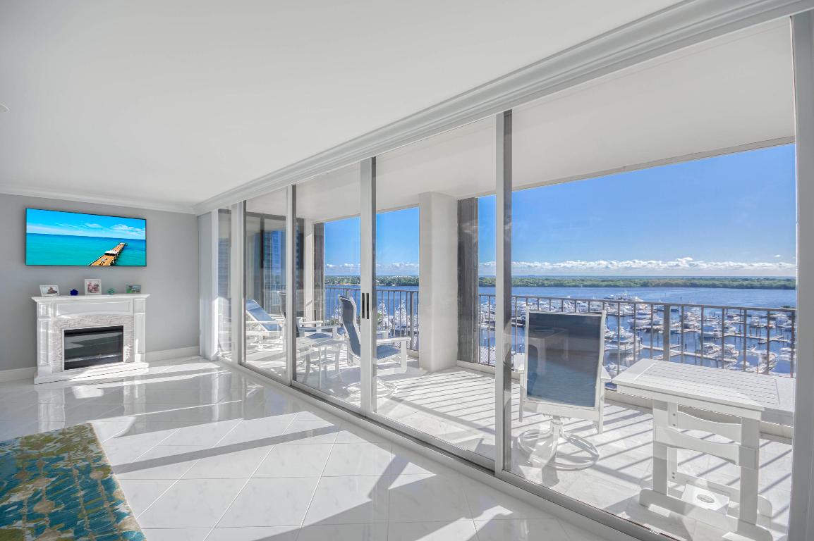 120 Lakeshore Dr #937 North Palm Beach, FL 33408