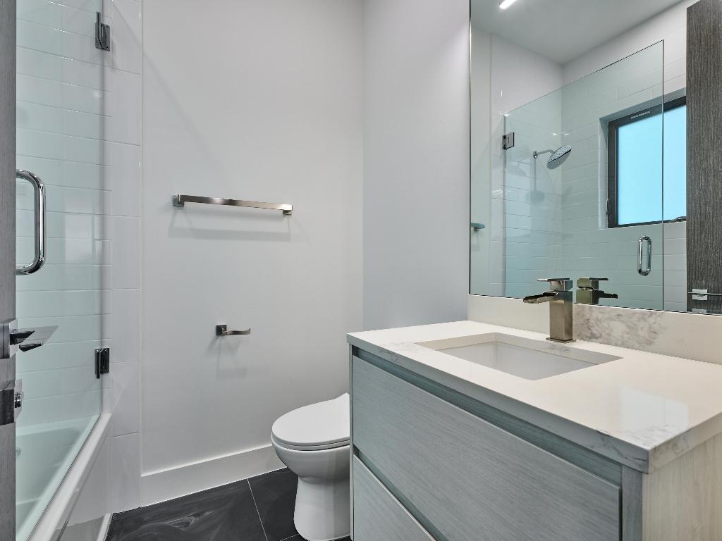 2751 NE 22nd Pompano Beach, FL 33062