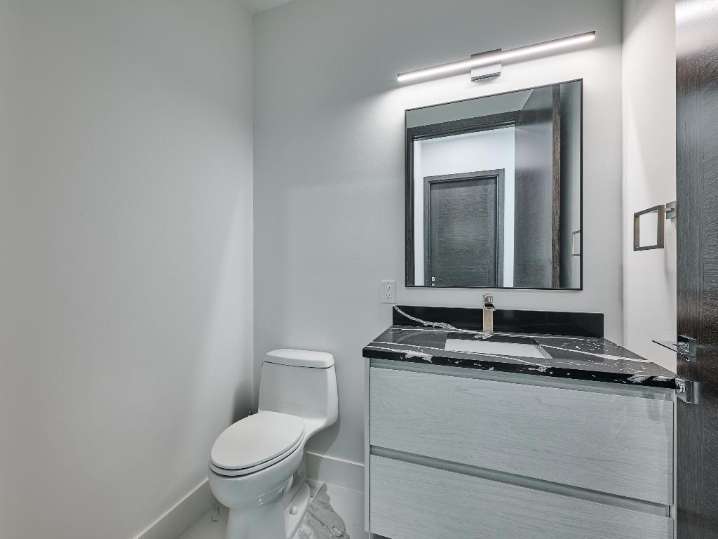 2751 NE 22nd Pompano Beach, FL 33062