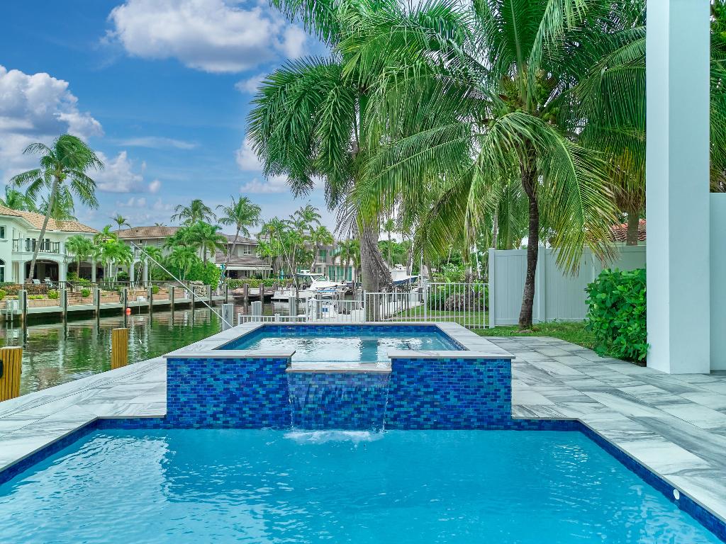 2751 NE 22nd Pompano Beach, FL 33062