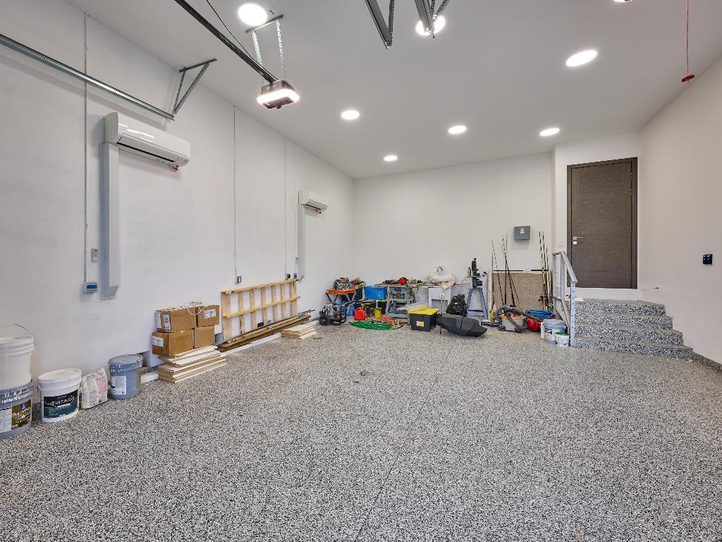 2751 NE 22nd Pompano Beach, FL 33062