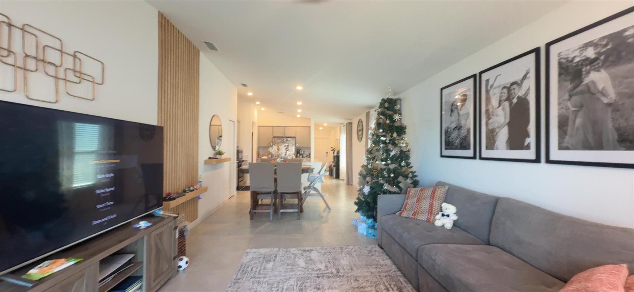 682 Papillon St Palm Bay, FL 32908