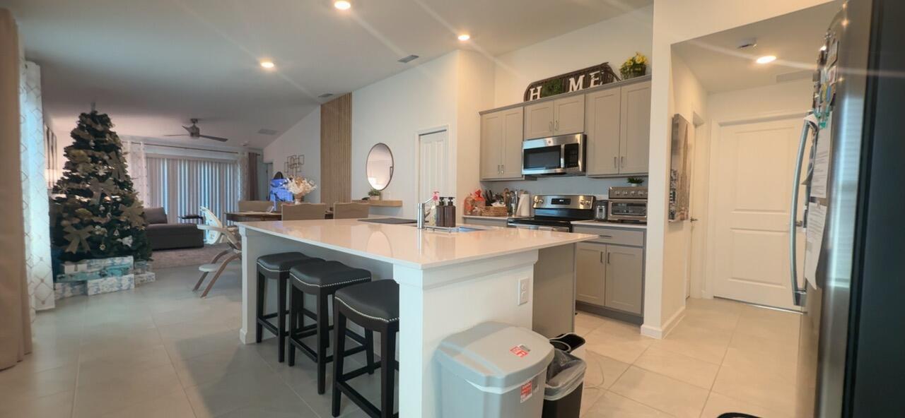 682 Papillon St Palm Bay, FL 32908