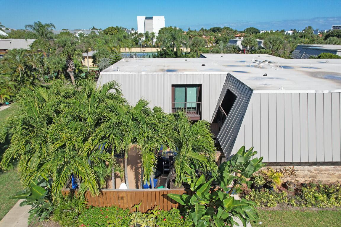 1420 Ocean #29a Jupiter, FL 33477