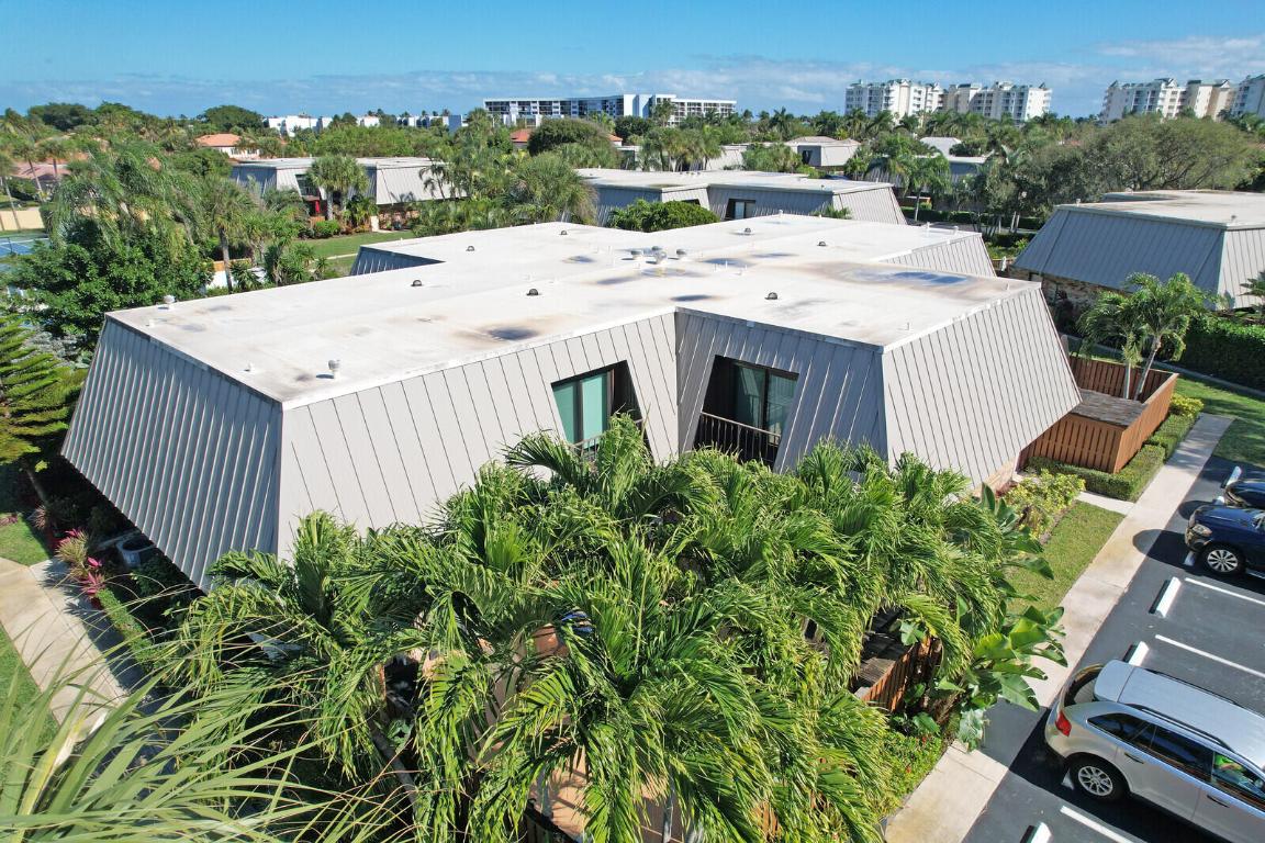 1420 Ocean #29a Jupiter, FL 33477