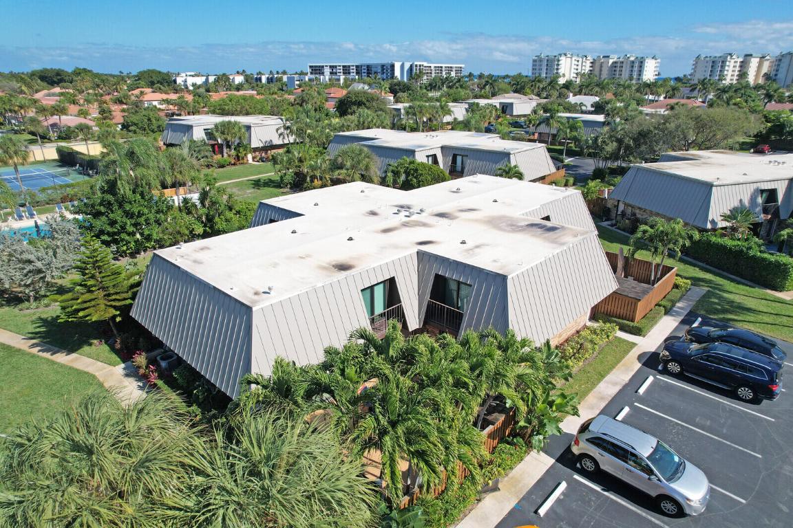 1420 Ocean #29a Jupiter, FL 33477