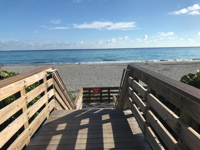 1420 Ocean #29a Jupiter, FL 33477