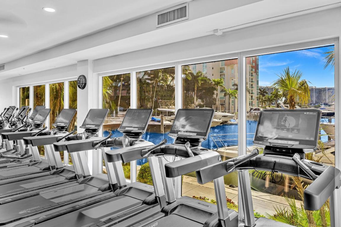 image Aventura Marina Condo Number Two27