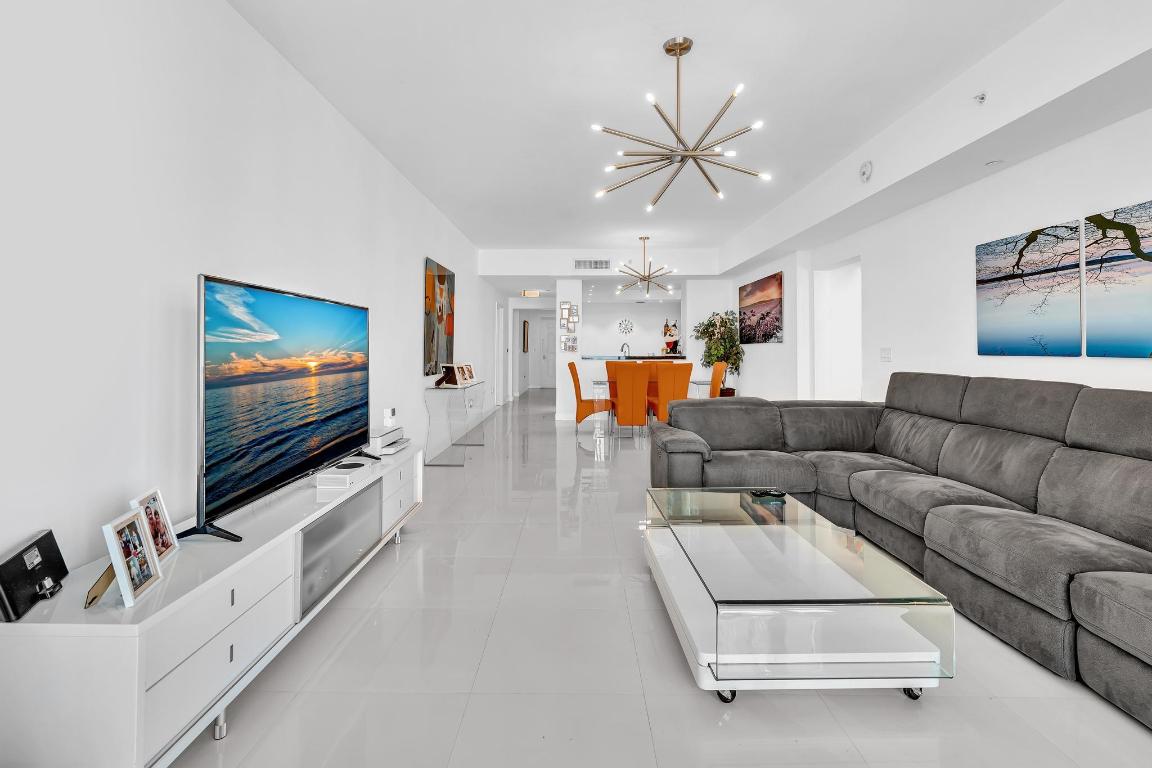 image Aventura Marina Condo Number Two6