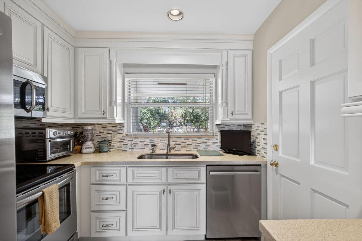 478 Tequesta #209 Tequesta, FL 33469