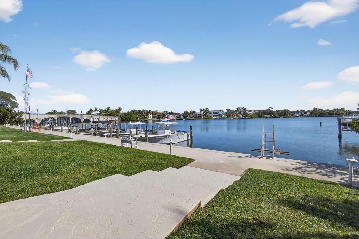478 Tequesta #209 Tequesta, FL 33469