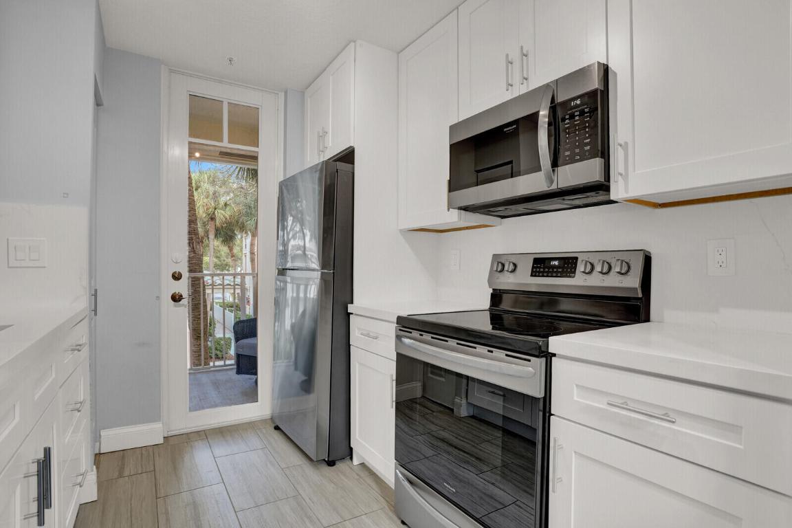 4823 Chancellor #20 Jupiter, FL 33458