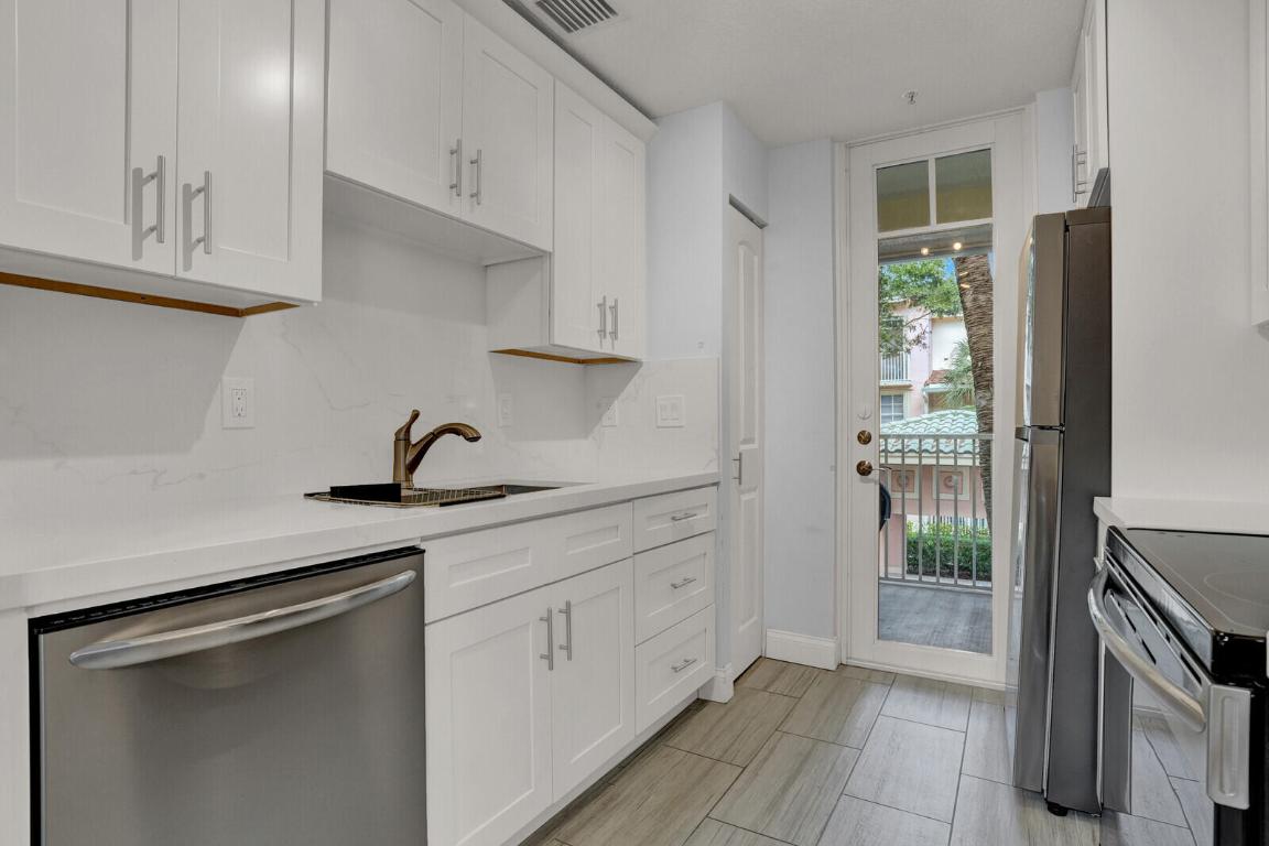 4823 Chancellor #20 Jupiter, FL 33458