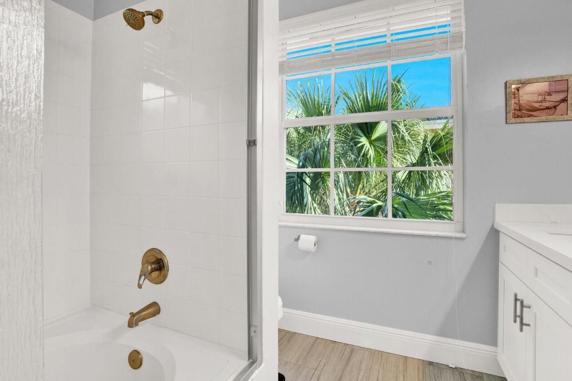 4823 Chancellor #20 Jupiter, FL 33458