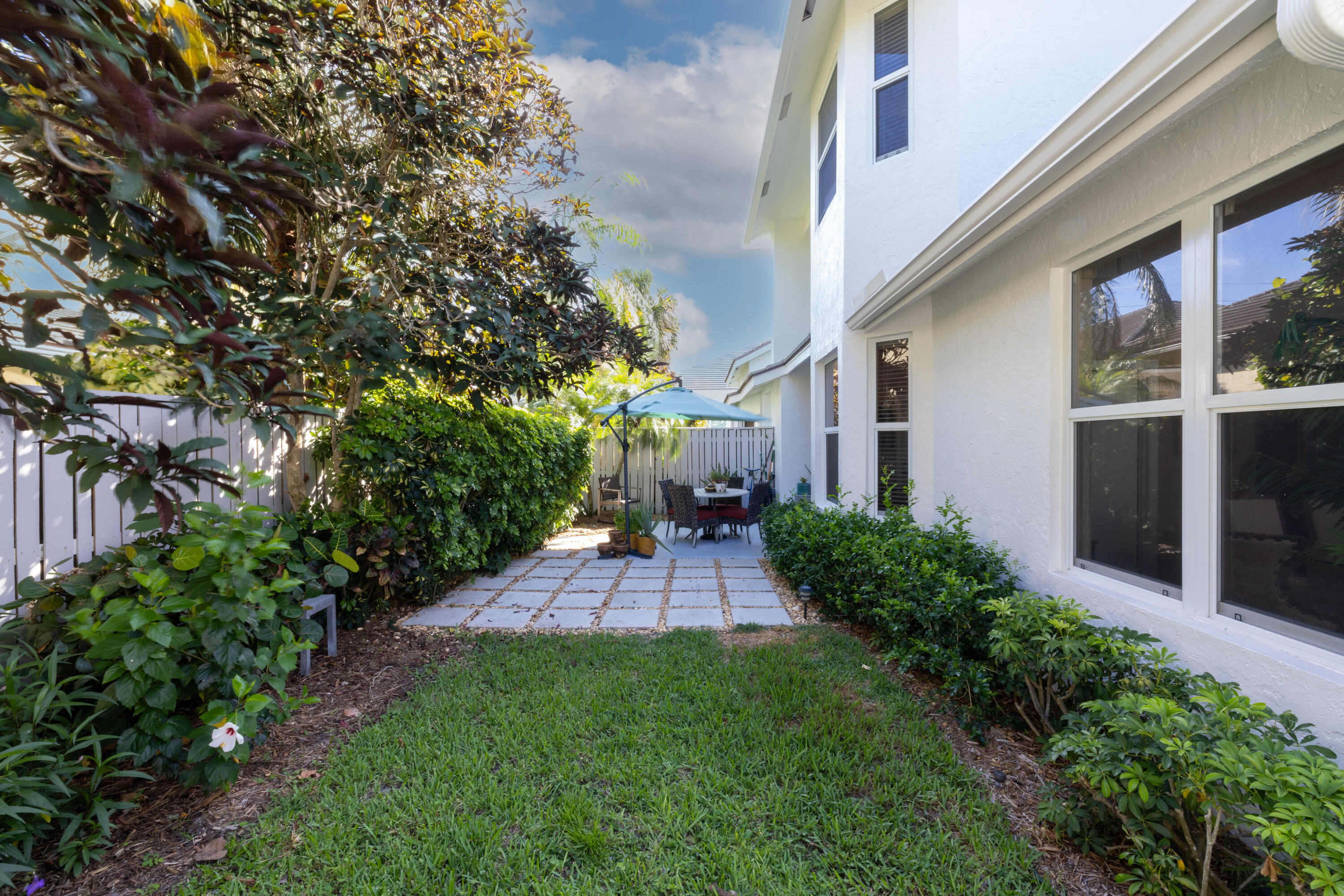 3027 Windward Jupiter, FL 33477