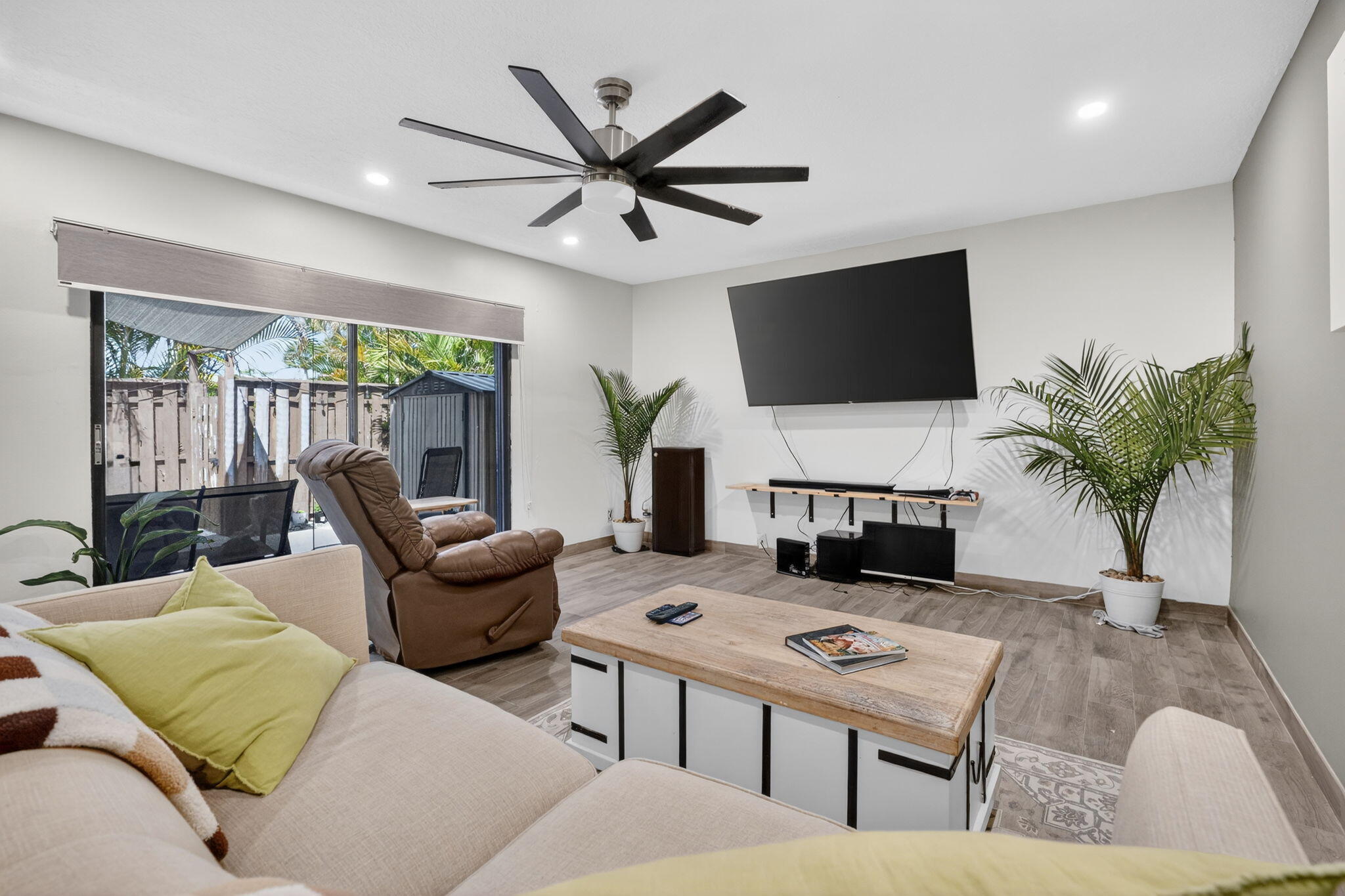 110 N Delaware #10c Jupiter, FL 33458