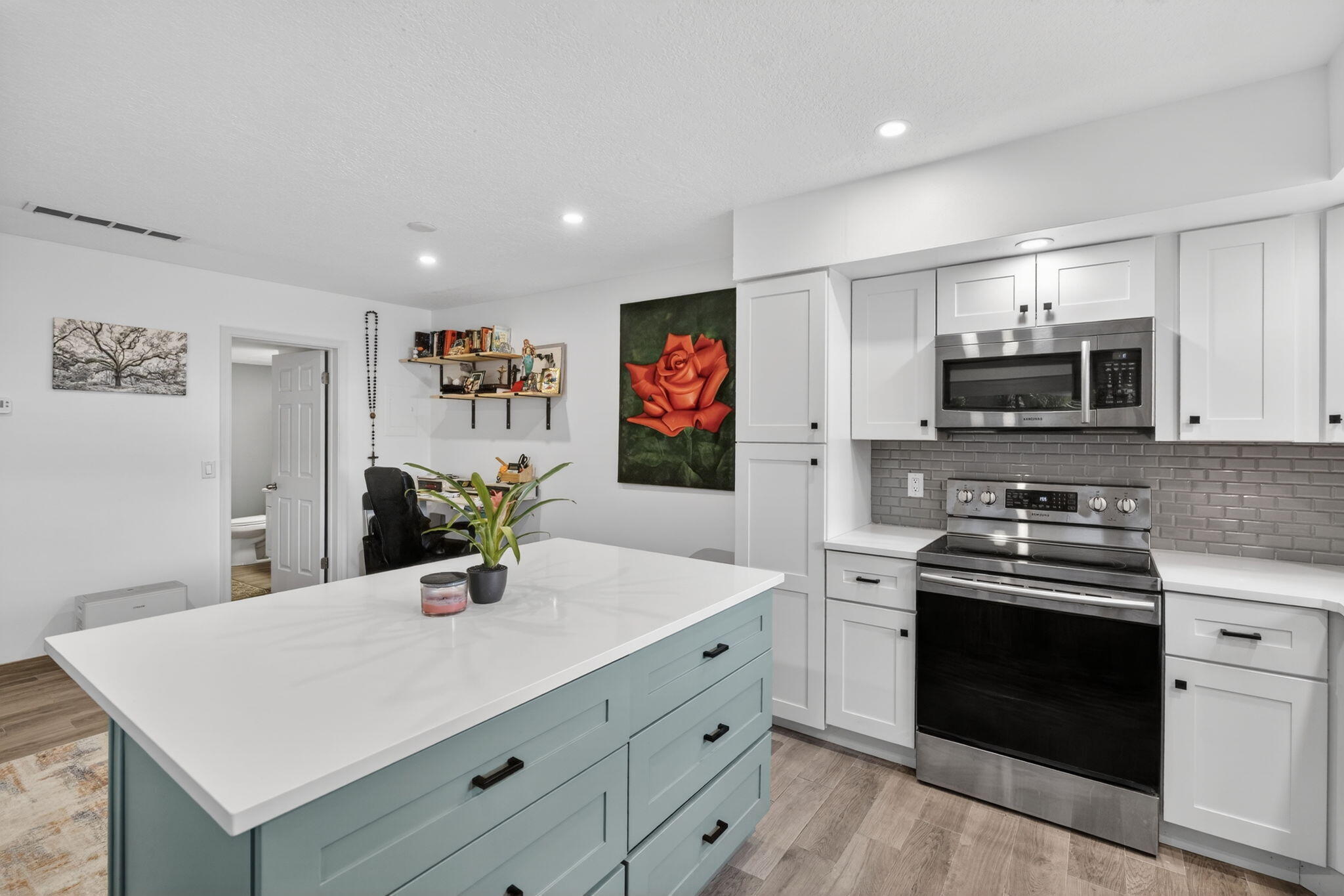 110 N Delaware #10c Jupiter, FL 33458