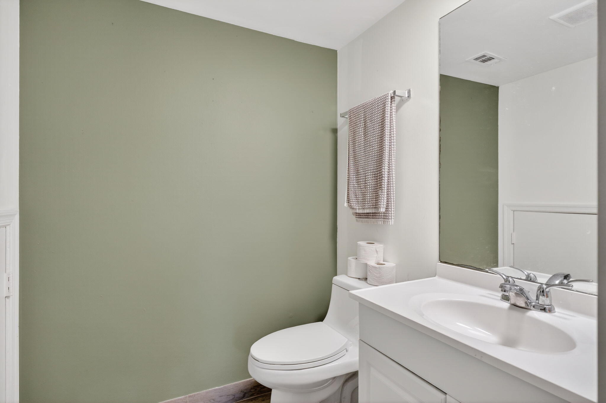 110 N Delaware #10c Jupiter, FL 33458