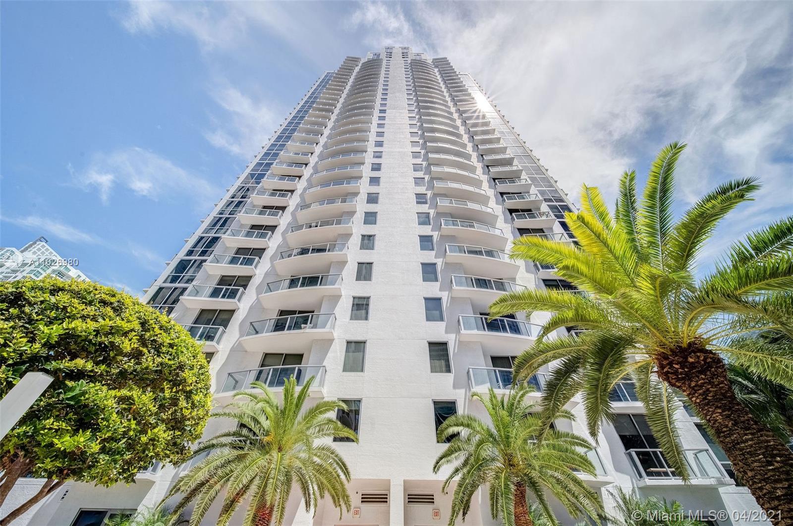 1060 Brickell Ave #4507 Miami, FL 33131