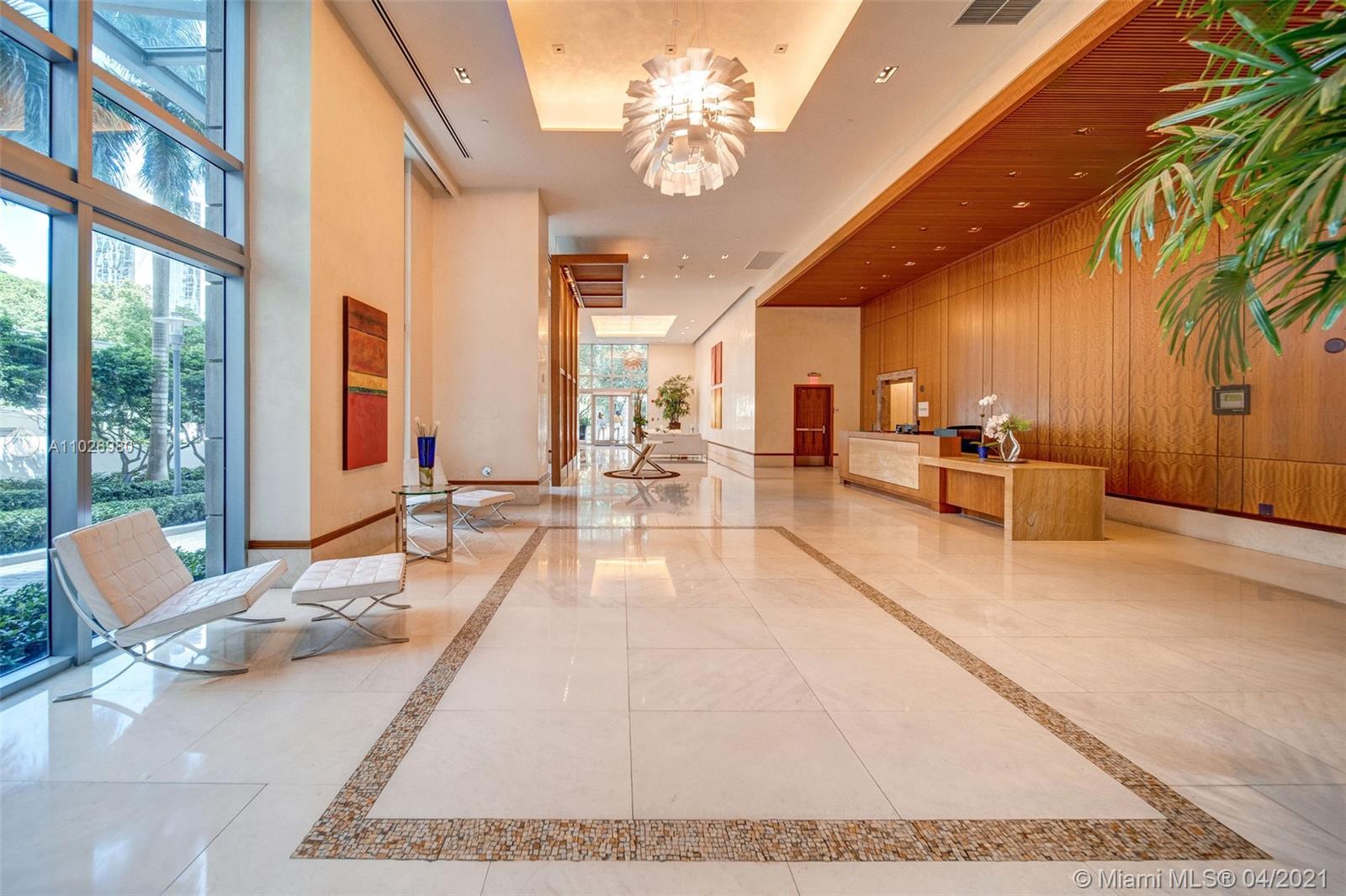 1060 Brickell Ave #4507 Miami, FL 33131