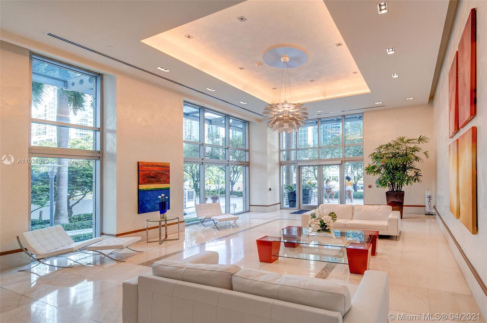 1060 Brickell Ave #4507 Miami, FL 33131